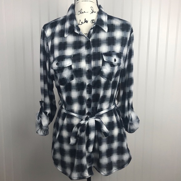 Eden & Olivia Tops - Eden & Olivia Long Blue Plaid Button Top -Tie Belt